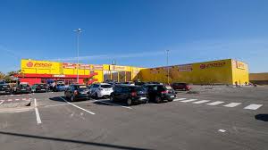 Hochflor teppiche fellteppiche moderne teppiche sisalteppiche orientteppiche & viele mehr tolle angebote. Acht Millionen Euro Investiert Mobeldiscounter Poco Eroffnet Nachste Woche Neue Filiale In Osnabruck