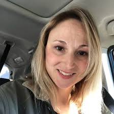 Desirae McGee (desimcgee)