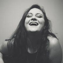 Suzy Jones fotos (4 fotos)