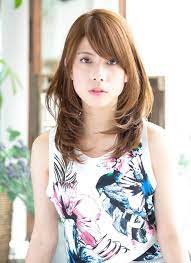 アナウンサーカトパン 加藤綾子 風ロングヘア画像髪型 ロングヘア セミロングのヘアカット 髪型