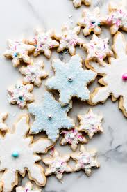 Simple and delicious cookie icing! Pin On Desserts