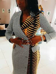 Je vous laisse avec les photos et je vous dit à la prochaine pour plus de fun. Tenue En Pagne 20 Jolies Modeles De Robes En Pagne Silence Brise Latest African Fashion Dresses African Fashion Dresses Ghanaian Fashion