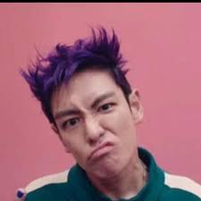 Over 50,000 rubber ducks dumped into Chicago River for annual Windy City  Rubber Ducky Derby abc7.ws/2aWvWE9