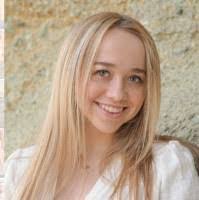 Irene Bancroft's Instagram, Twitter & Facebook