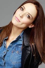 Carolina Acevedo's Instagram, Twitter & Facebook