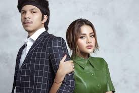 Saya terima nikah dan kawinnya aurel hermansyah binti anang hermansyah dengan maskawin tersebut, ujar atta. Menjelang Pernikahan Aurel Hermansyah Dan Atta Halilintar Konsultasikan Program Hamil Kembar Kenali Posisi Bercinta Yang Berpeluang Punya Bayi Kembar Semua Halaman Grid Id
