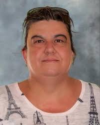 Rachelle Daigle's Instagram, Twitter & Facebook