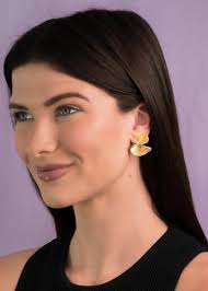 Tiffany and Co. Retro 18 Karat Gold Vintage Fanning Schuler Vintage  Earrings at 1stDibs