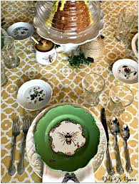 A Hapbee Birthday Table And Beehive Dessert Debbee S Buzz Birthday Table Summer Tables Bee Hive