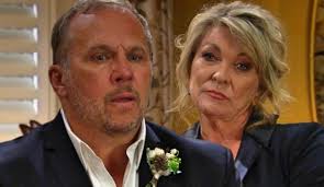 Remind me. Did Kim watch Frank die? Is it history repeating itself!!