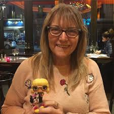 Disney Christmas fun and Games folio. Make your own ornaments, cards and  gift tags!