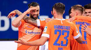 The match is a part of the 2. Hamburger Sv Sv Darmstadt 98 1 2 Dursun Gewinnt Im Torjagerduell Kicker