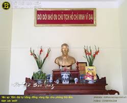 Nguyên tắc bài trí bàn thờ Bác Hồ phong ...