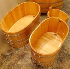 Danach baust du mit deinen helfern den rohbau alleine auf und lässt verschiedene bauschritte vom hersteller. Sonderanfertigung Sondermass Sitzwanne Sitzbadewanne Kinderwanne Kinderbadewanne Holzbadewanne Holz Bad Holzbadewanne Sitzbadewanne Japanische Badewannen