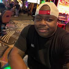 Daniel and Tasha's youngest son, Lincoln, got a new puppy. They told  Lincoln that he could look up puppy training tips