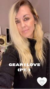 Hi friends! Yesterday, I released a brand new acoustic version of 'Halo' so  I thought I would tell you all a little of the back story behind it. I'm a  lover of