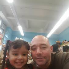 Dinner @cosyclub_cardiff with the fam before @avacarolinerosenberg big  graduation in Wales tomorrow:) @rosenbergggggggg