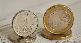 Последние твиты от koruna česká (@korunaceska). Kurz Koruny Ceska Mena K Euru Posilila Nejvic Za Osm Let Blesk Cz
