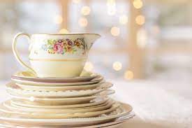 A raised floral pattern and wide bands of sumptuous platinum in white bone china embody classic elegance. Differentiating Fine China Porcelain And Dinnerware