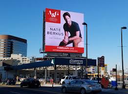 6 581 311 tykkäystä · 1 501 246 puhuu tästä. Nate Berkus Billboard In Nashville Ben Fink Shapiro