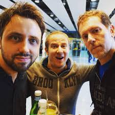 Mister Barrington (@MistrBarrington)