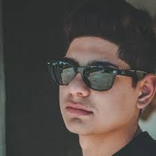 Jonathan Adrian Rojo (@JonnyRojomusic)