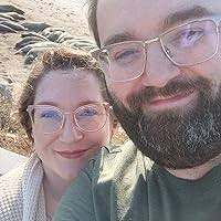 Felicia Oakes's Instagram, Twitter & Facebook