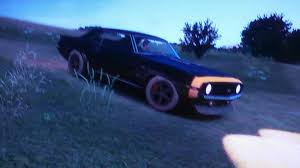 Cuatro chevrolet camaros que aparecieron en la saga de películas de transformers y que interpretaron al personaje de bumblebee, uno de los según the drive, el primer camaro participó junto al actor shia labeouf en las películas de transformers que se estrenó en el 2007 y en su. Macattack Auf Twitter Transformers 4 Bumblebee 69 Camaro Forza Horizon 2 Http T Co Mews9xcezx