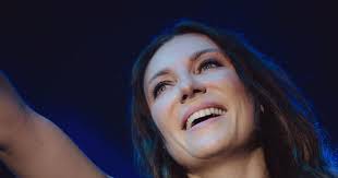 Magdolna rúzsa or simply magdi rúzsa (born 28 november 1985 in titov vrbas, vojvodina, yugoslavia) is a hungarian singer who won the title of megasztár, hungary's version of pop idol, in 2006. Interju Ruzsa Magdival A Pannon Presszoban