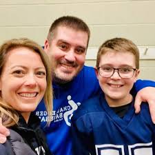 Randy Crouse's Instagram, Twitter & Facebook