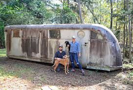 Vintage spartan trailer specifications, weights and dimensions. Ruby S Revival Meet Ruby Ugly Duckling House
