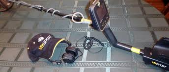 The tracker iv is a simple and straightforward metal detector, but what it does have is well worth noticing. Orillia Man Digg N Treasure Hunting