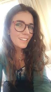 Eva Groves's Instagram, Twitter & Facebook