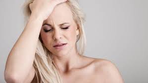 En hodepine eller migrene er en hodepine som kjennes på den ene siden av hodet og kan vanligvis oppstå gjentatte ganger på samme side når hodepinen kommer. Hodepine Veiviser Nhi No