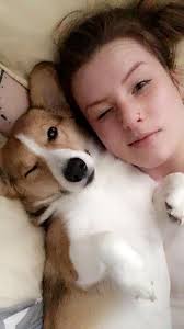 Gunter disapproves of getting just 1 good selfie!