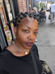 I removed my box braids Washed my hair 😤😩 And mum did my hair