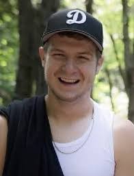 Daniel Bud's Instagram, Twitter & Facebook