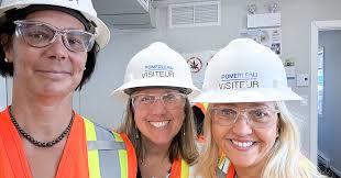 In September, a delegation including Marion Dove, Fanny Hersson-Edery and  Regina Husa donned their hard hats and ventured to the site of the new  Hôpital de Vaudreuil-Soulanges to check