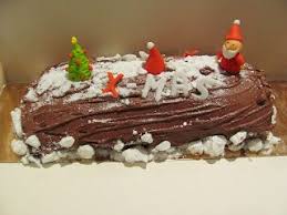 Kerstbuche Kerstdesserts Rolcake Kerststronk