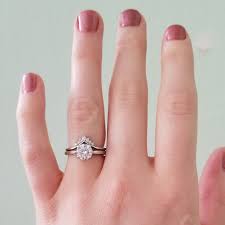 Non Traditional Rings Bands Page 2 Page 2 Curved Wedding Band Flower Engagement Ring Set White Gold Wedding Bands