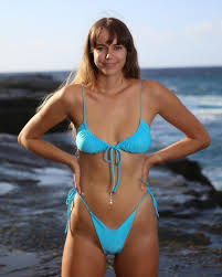 Natasha Burns - Free pics, galleries & more at Babepedia