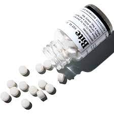 Apparently, they can give you a fresh, clean smile while saving the environment at the same time. The 8 Best Toothpaste Tablets Of 2021