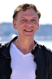 Photo : Marc Labrèche présente la série "Le Cri du Rhinoceros"