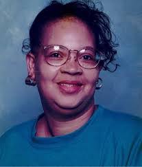 Della Broussard's Instagram, Twitter & Facebook