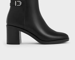 Obraz: ankle boots with heels