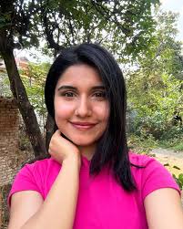 Selfies that never made it to the gram before 🫣 . . . . . #pratimaadhikary  #instagram