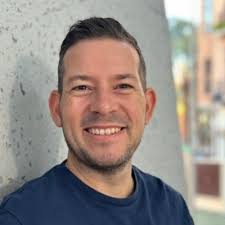 Ik heb een nieuwe functie als Bedrijfseigenaar Studiosus! Samen met Jordi  Zweden heb ik het bedrijf studiosus opgericht met als doel creatieve  studenten te ondersteunen tijdens hun creatieve leerweg.…