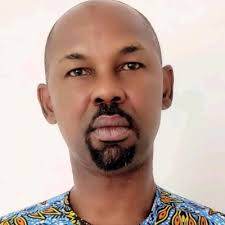 Merry Christmas beautiful people. Truly wishing you all a glorious day this  Christmas, a magnificent 2020 and Gods favour always 🙏🏾. Much much love ❤ 