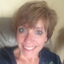 Connie Lloyd (@clloydphotos)