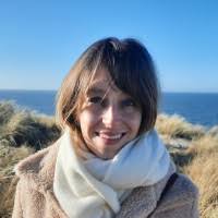 90+ "Ana Krüger" profiles